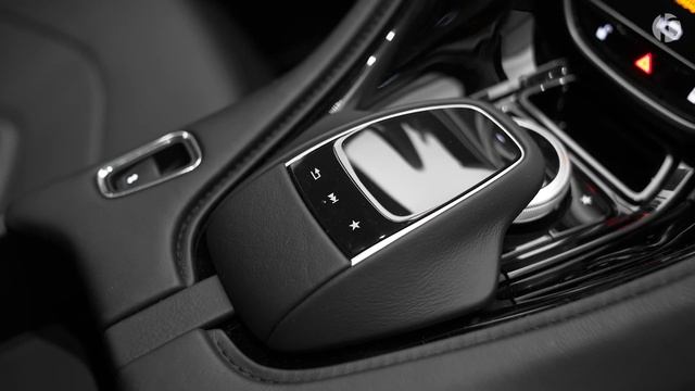 Aston Martin de série suprême