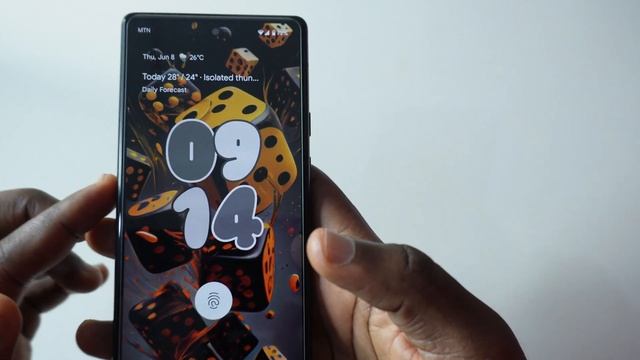 Android 14 Beta 3  - New Customizable Lockscreen Is Here