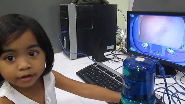 QX3 Microscope by Jessmine Falisha Jeffri