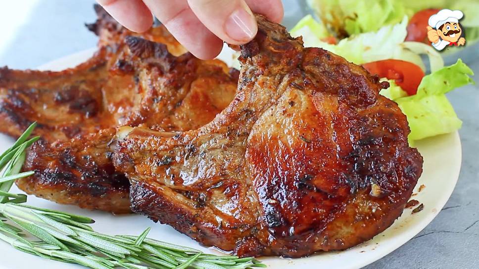 Вот как приготовить мясо! Корейский шеф-повар показал маринад для сочных свиных отбивных