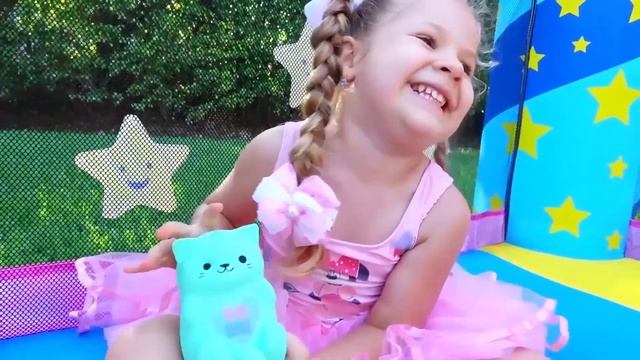 Диана и Рома Диана и Рома остались дома с папой, папа как няня
