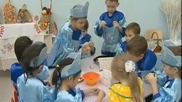 Чебоксарские дошколята постигают азы древних профессий