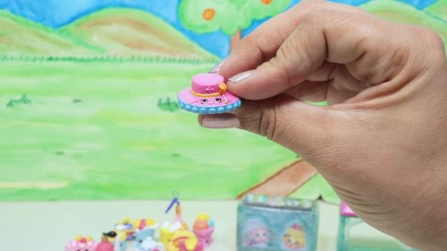 Shopkins World Vacation + Shopkins Cutie Car Unboxing