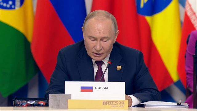 Владимир Путин выступил с предложением о создании инвестиционной платформы БРИКС.