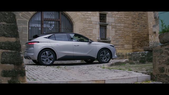 DS4 ESPRIT DE VOYAGE