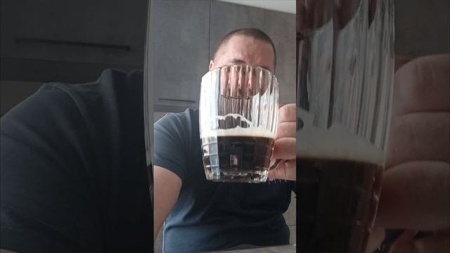 с пятницей вас друзья 🍻