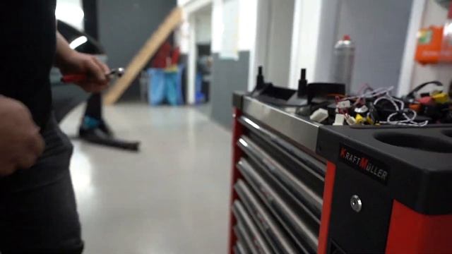 IK Performance  Multimedia Center Mercedes w204