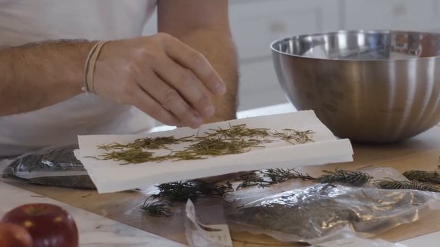 How to make festive, "Sparkling Salt"!