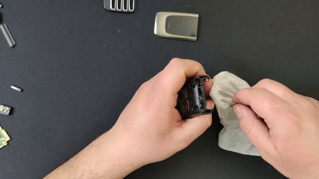 Nokia 6060 teardown/cleaning. A pretty complex phone.    #4K