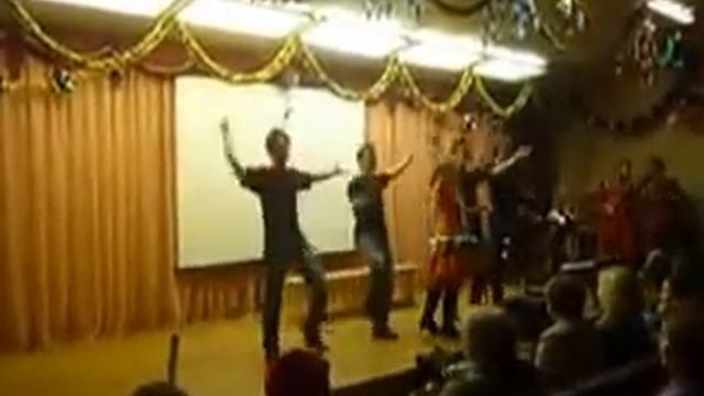 Зимний бал, 9-б "Валенки" МБОУ Суземская СОШ №2
