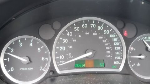 Lot 3017 05/05 SAAB 9-3 AERO 210 BHP - 2000cc 2dr Convertible (Silver, 93k) fv05rzh 1