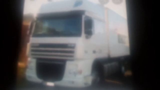 DAF  105