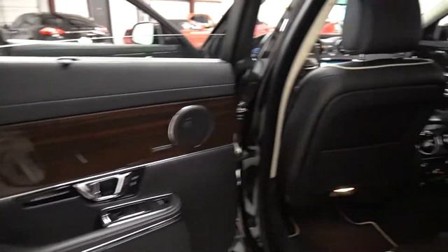 2014 Jaguar XJ Walk Around