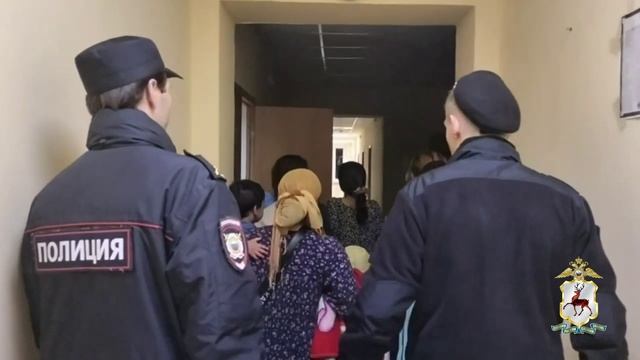 Полицейские провели рейд по выявлению нарушений в сфере миграции в Нижнем Новгороде.