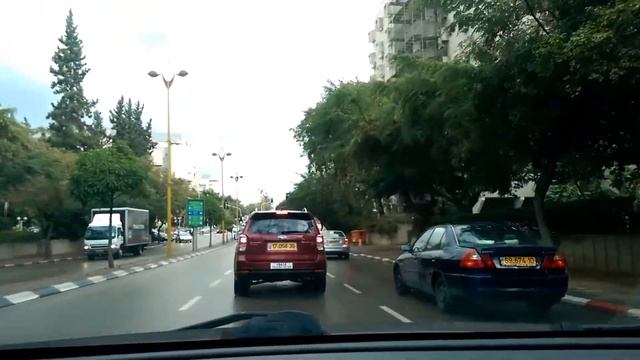 Lollipop opera morning traffic