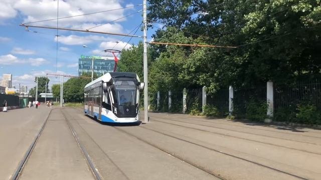 71-911ЕМ Львёнок 30606 На Войковской