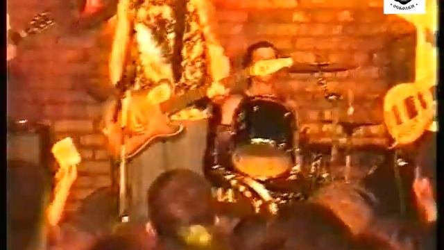 Группа "Пилот", два концерта, 21.04.2002 и весна 2002, "Свалка", Москва