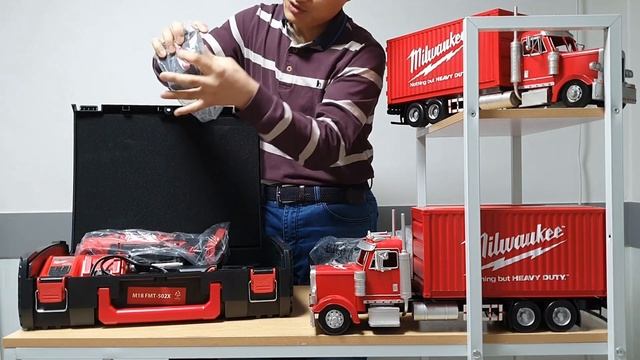 지금까지 이런 멀티컷터는 없었다!! 밀워키 신형 멀티컷터 M12 FMT, M18 FMT) 1탄