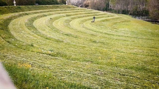 AS 63 E Battery Powered Allmähers from AS Motors  #battery #grasscutting