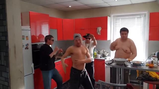 Танцы Руслан Гительман)