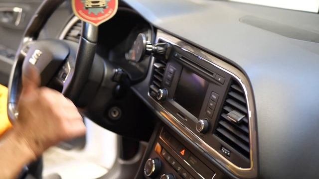 RastyGarage - Základné Umytie Interér A Exteriér Seat Leon