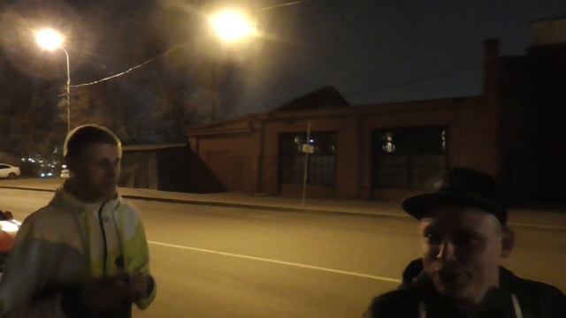 улица пяти человек в москве на улице ленинская слобода в москве весной ночью под утро сходим с ума