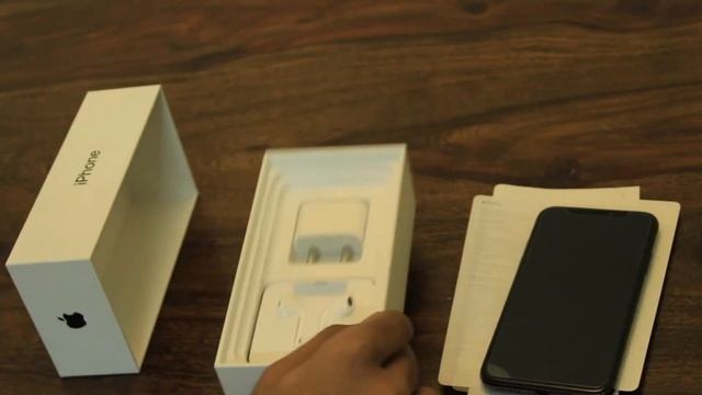 iPhone X unboxing