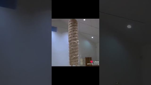 Полмиллиона деревянных домино и 10 дней работы. И всё ради 30-секундного видео!