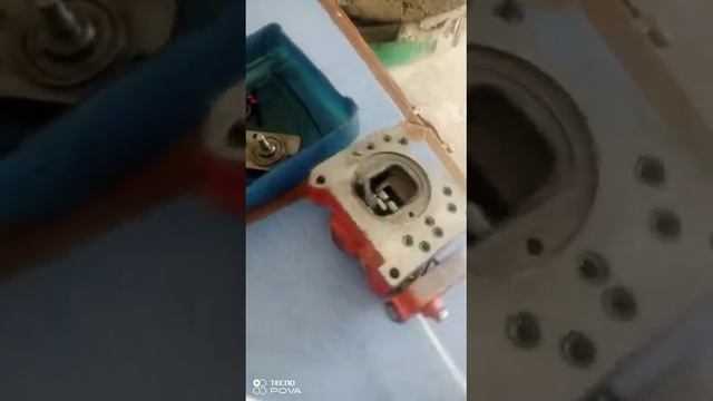 kawasaki ky regulatr fiting ka tarika part1#k3v63 pump ky regulatr fit krny ka tarika prt 1