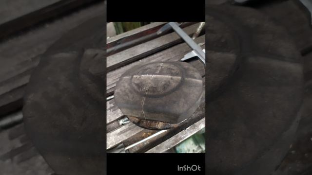 Первый раз  такая😍..
Работал с резиной..