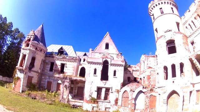Замок ХРАПОВИЦКОГО в поселке Муромцево 2018