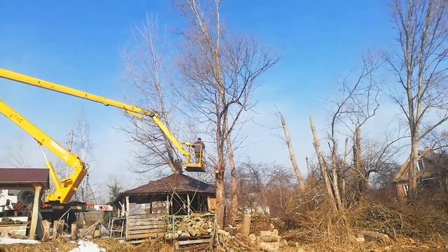 Ура!!! Звехала вышка ко мне во двор....