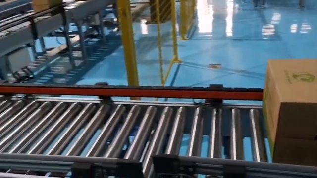 АКС автоматизированный штабелер