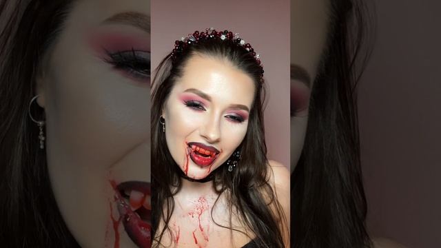 Графиня Дракулиня🧛♀️ #хеллоуинмакияж #хеллоуин #вампир