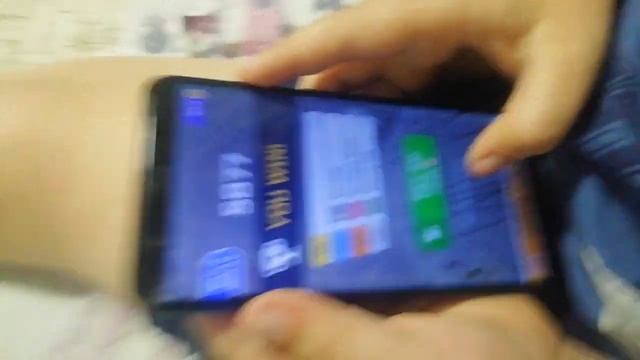 оператор и игрок играют