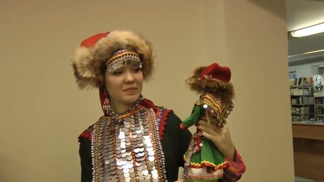 МАРИЙСКАЯ КРАСАВИЦА ФНК МарГУ. "КУКОЛКА С КУКОЛКОЙ...")) Ф.В.ГИНЗБУРГ, ВИРТУАЛЬНЫЙ МУЗЕЙ ОБРАЗОВАНИ