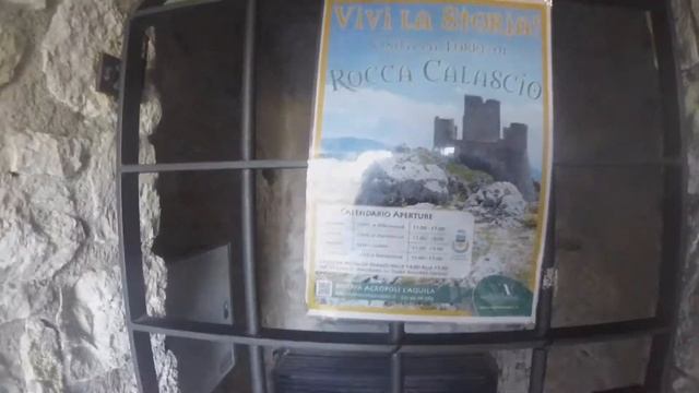 Италия замок на горе Rocca Calascio