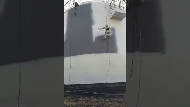 Вот как альпинисты красят