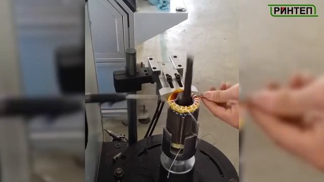 Автоматическая машина для шнуровки катушки статора