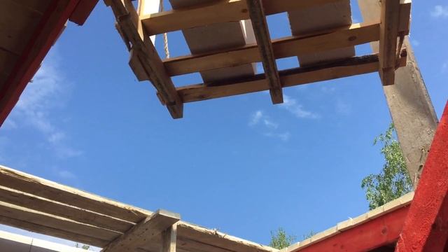 Строю. Все сам.