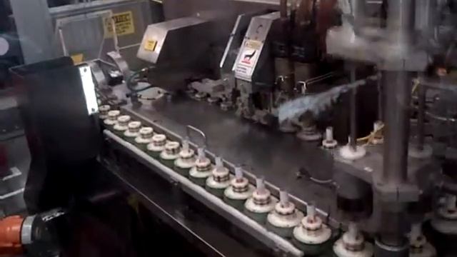 Controles de Movimiento BALDOR y Brazo Robot ABB