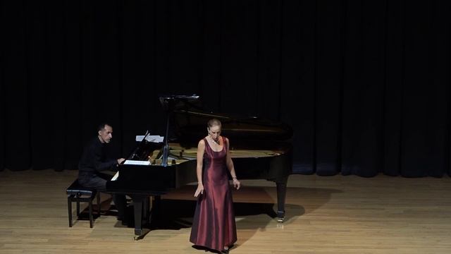 Leoš Janáček - Moravian Folk Songs. Helene Cajka Mcclellan, soprano. Alberto Firrincieli, piano