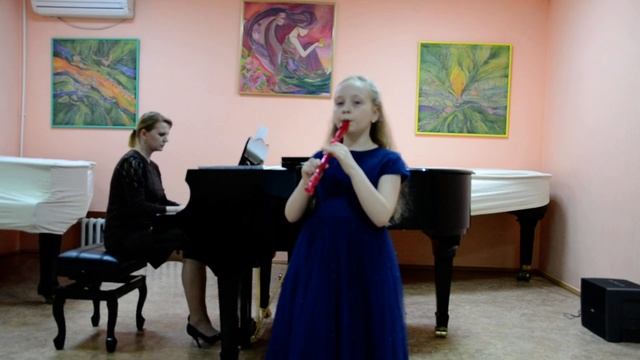 Акулова Ульяна «Мир добра» В.Сидорова«Марш» Ф.Э. Бах