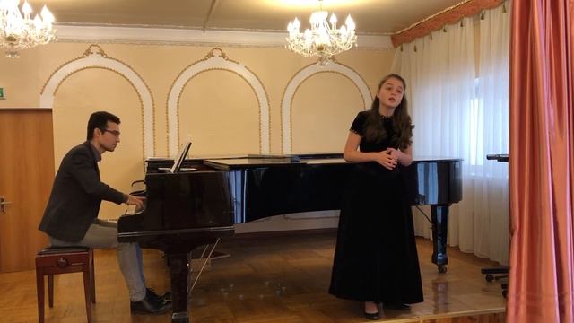 Желтенькая птичка
