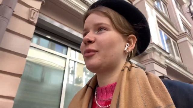 Солнечный влог! | Куда сходить в Москве | Красивые мужчины | Очень много искусства