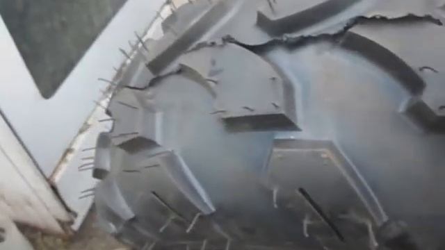 шипуем покрышку