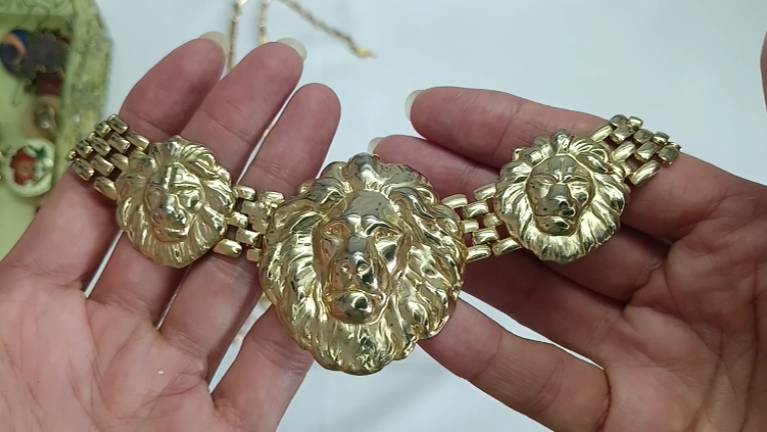 152. Украшения с эмалью Cloisonne, крутое колье со львами, огромный лот с винтажным ломом