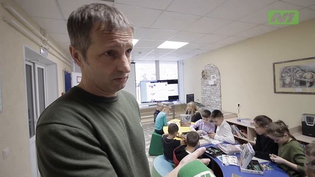 Дед мороз и Илоны Маски