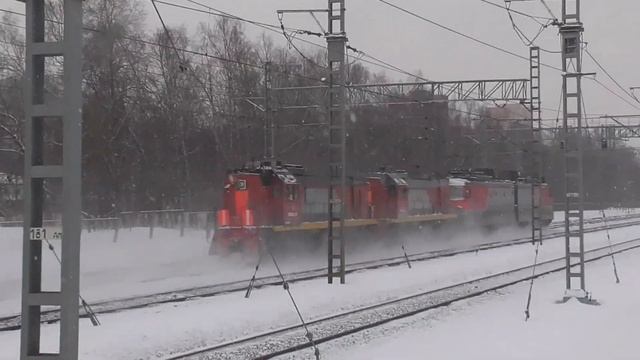 ВЛ10У-904, с перегонкой тепловозов ТЭМ18В-028, ТЭМ18Д-136.