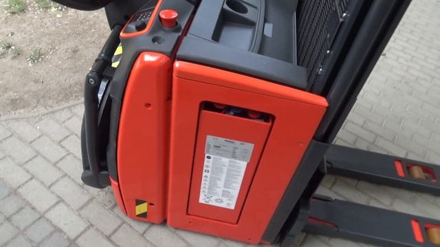 Linde L14 AP, raklapmozgató, Hawker Water Less akkumulátorral, Ipar Napjai, v180518-1-110